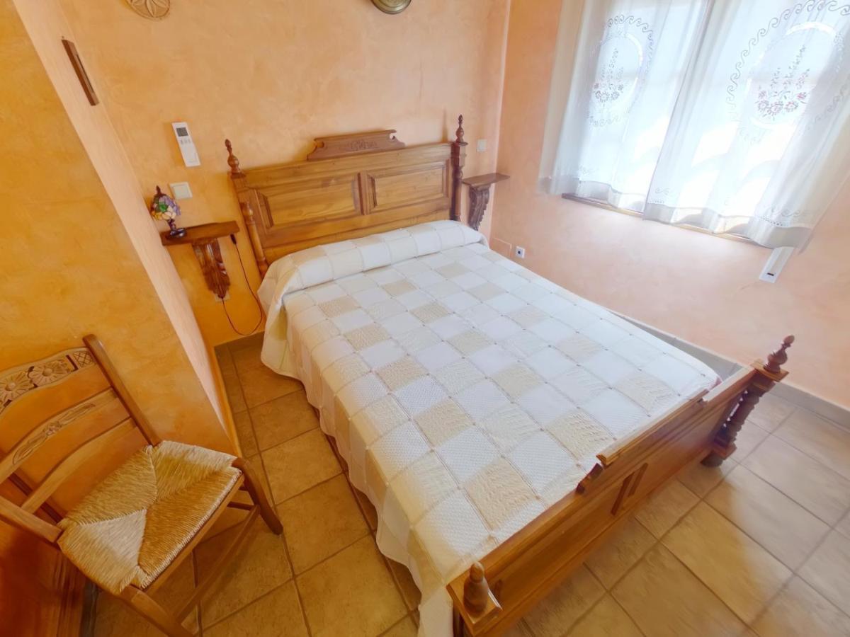 Ruralrut En El Tiemblo Precios Especiales A Partir De 7 Noches, Wifi, Cabina De Hidromasaje, Aire Acondicionado, Zonas De Bano Naturales Cercanas 外观 照片