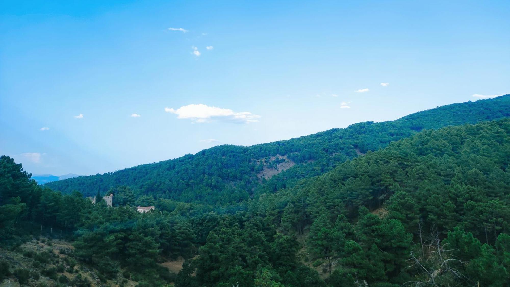 Ruralrut En El Tiemblo Precios Especiales A Partir De 7 Noches, Wifi, Cabina De Hidromasaje, Aire Acondicionado, Zonas De Bano Naturales Cercanas 外观 照片