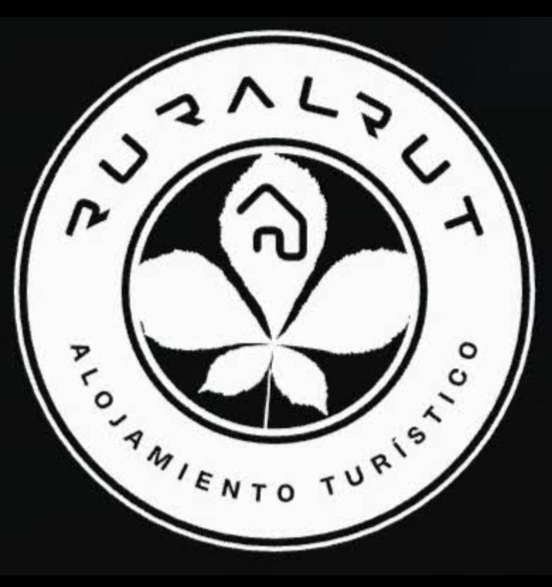 Ruralrut-El Tiemblo Wifi, Cabina De Hidromasaje, Aire Acondicionado Y A Pocos Metros De Zonas De Bano Naturales 外观 照片